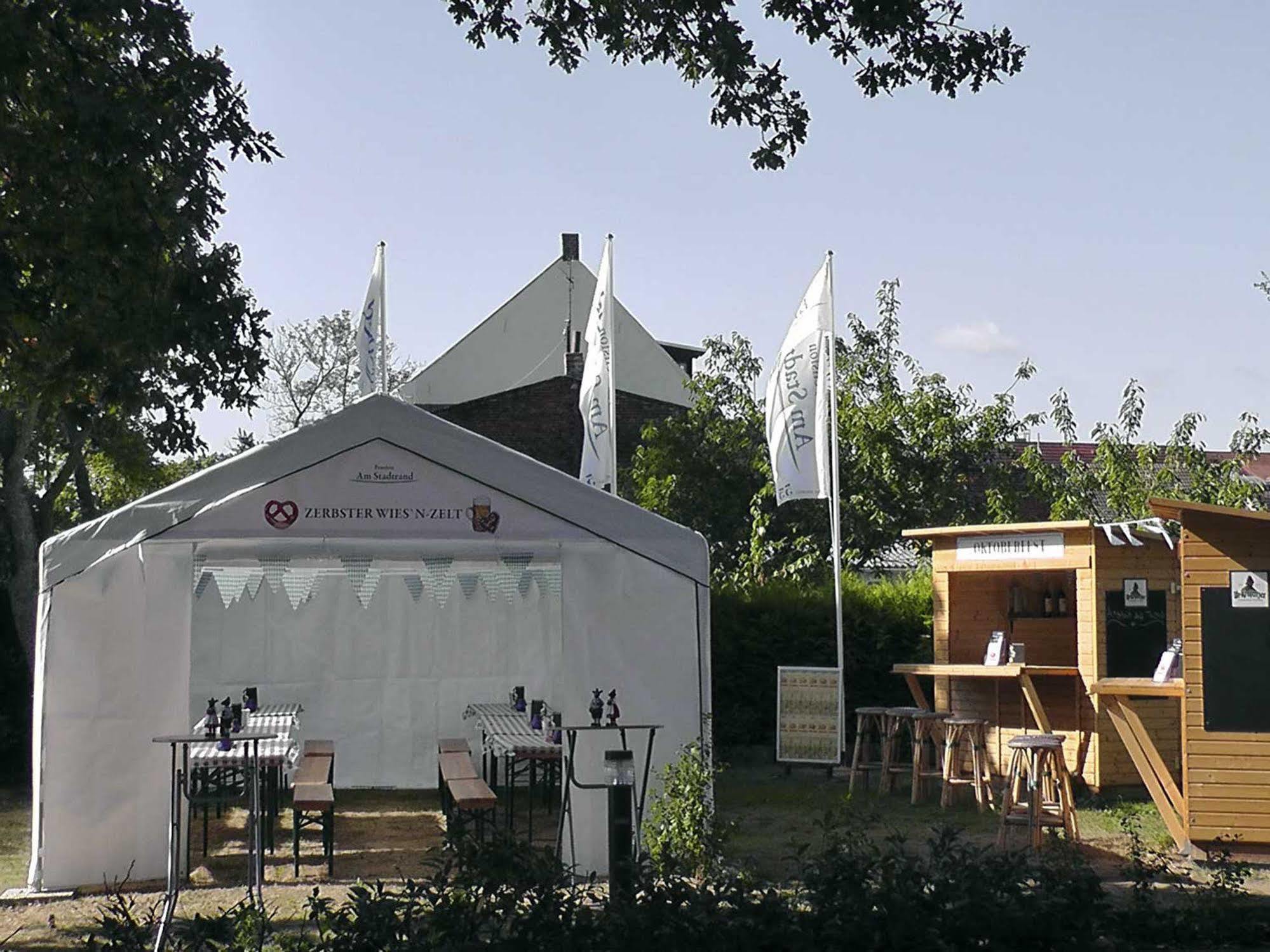 Pension Am Stadtrand Zerbst Bagian luar foto