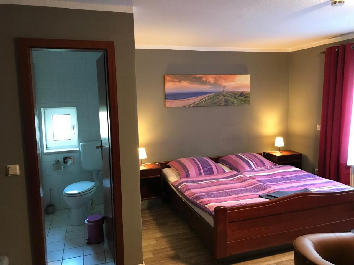 Pension Am Stadtrand Zerbst Bagian luar foto